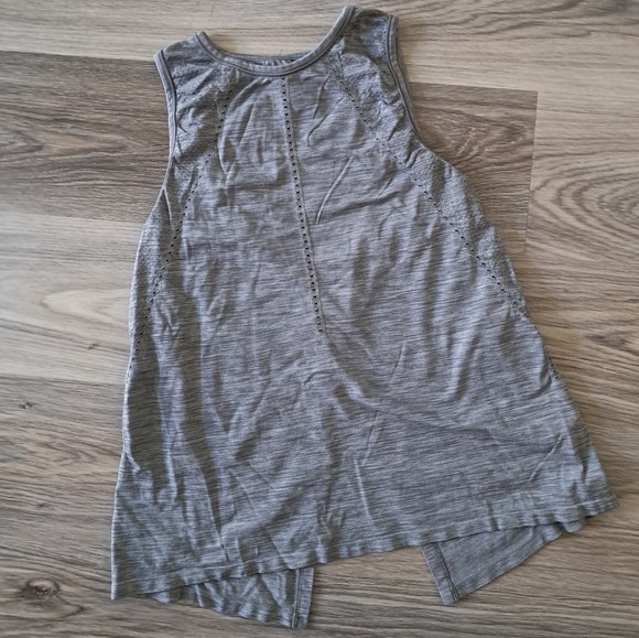 Athleta Tops - Athleta Foothill Seamless Nylon Cross Back Athletic Tank Size S Like New Gray